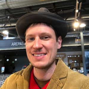 Meet your Posher, James